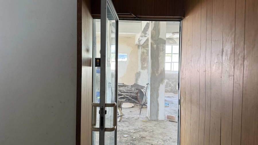 To Let commercial Property for Rent in Gardens Western Cape